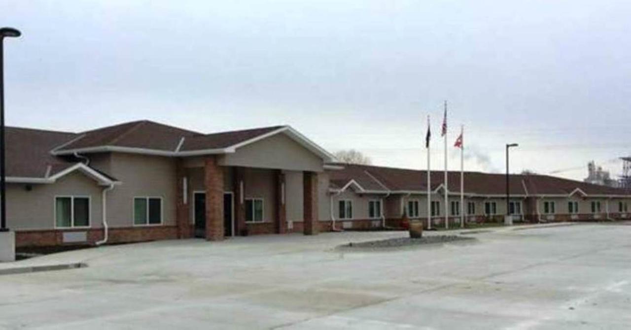 Cardinal Inn Albion Exterior photo